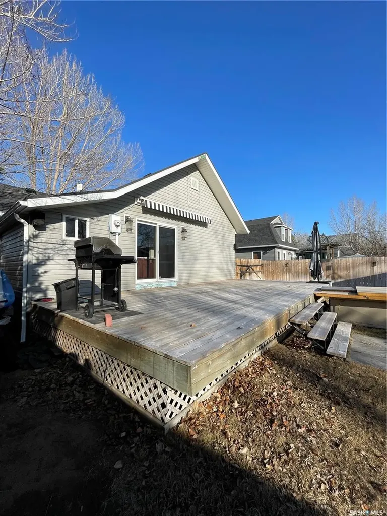 107 Mistusinne Street Mistusinne SK S0H 1J0
