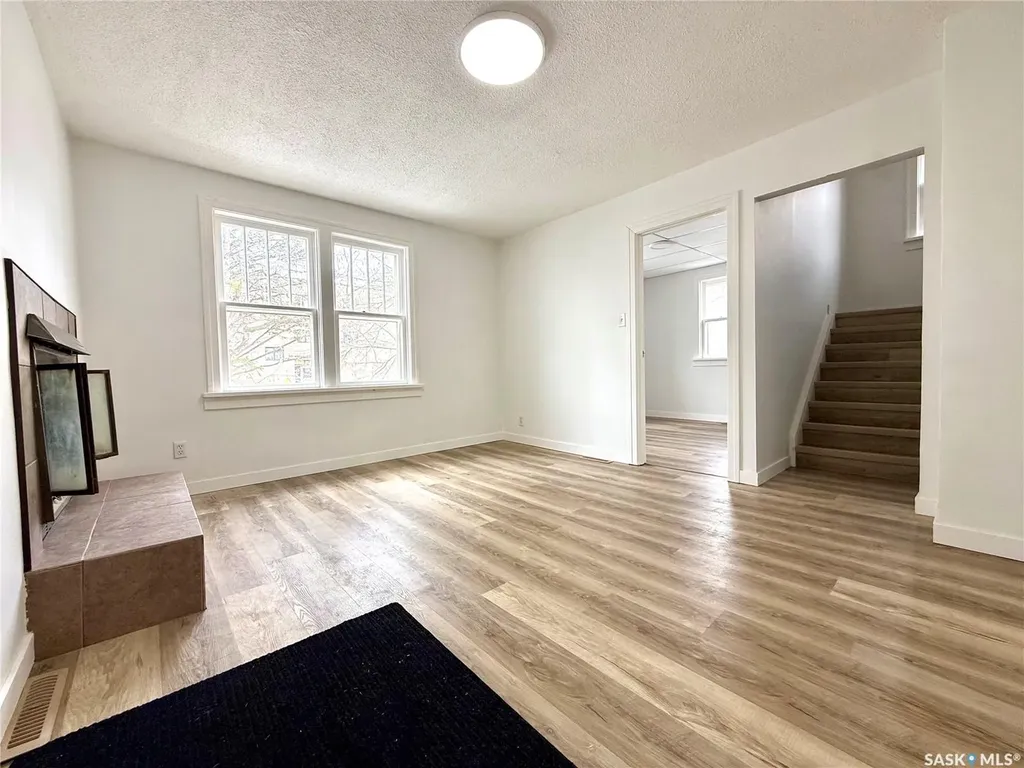 306 Gladstone Avenue S Yorkton SK S3N 3W3