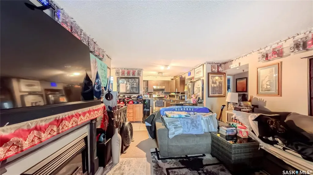 405 5th Avenue N Saskatoon SK S7K 6Z3