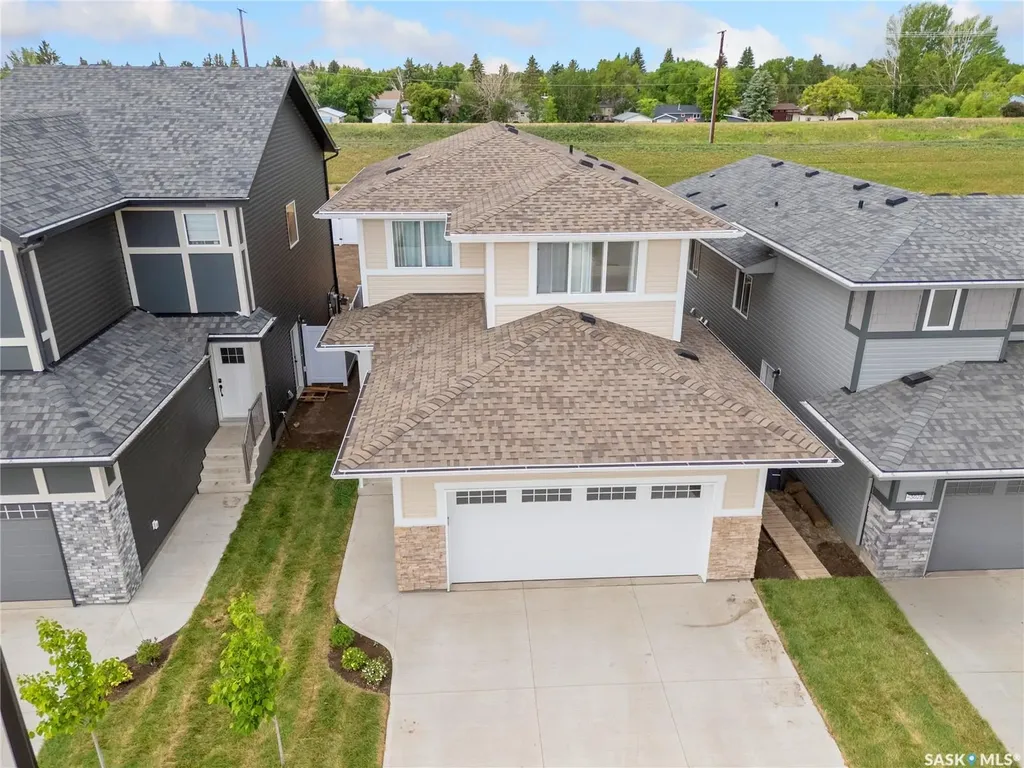304 Pepper Place Saskatoon SK S7V 1S7