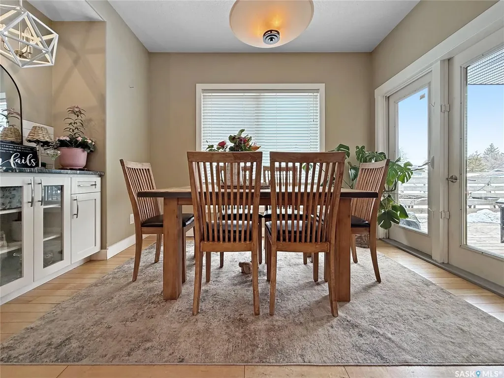 2922 Lakeview Drive Prince Albert SK S6W 0A4
