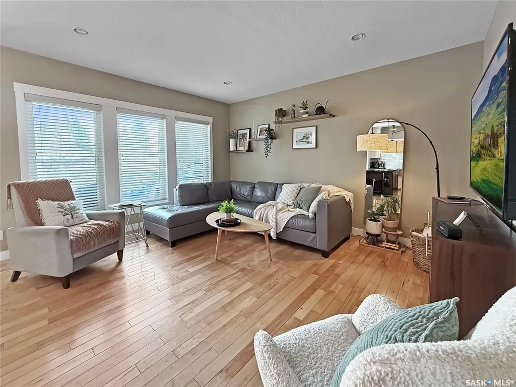 2922 Lakeview Drive Prince Albert SK S6W 0A4