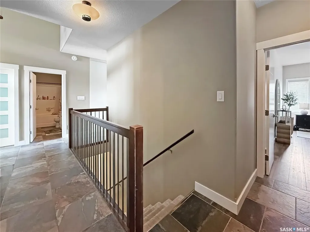 2922 Lakeview Drive Prince Albert SK S6W 0A4