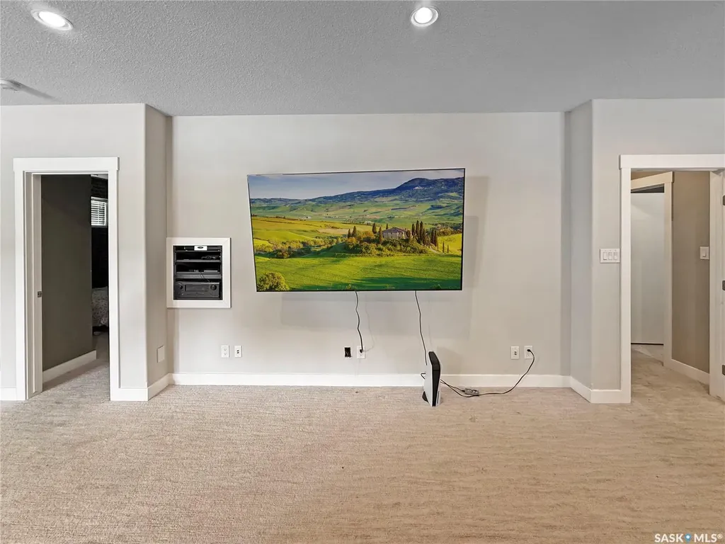 2922 Lakeview Drive Prince Albert SK S6W 0A4