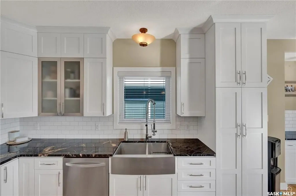 2922 Lakeview Drive Prince Albert SK S6W 0A4