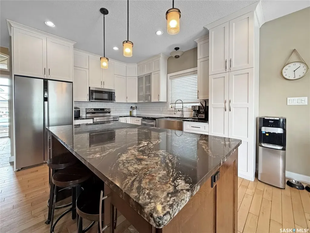 2922 Lakeview Drive Prince Albert SK S6W 0A4