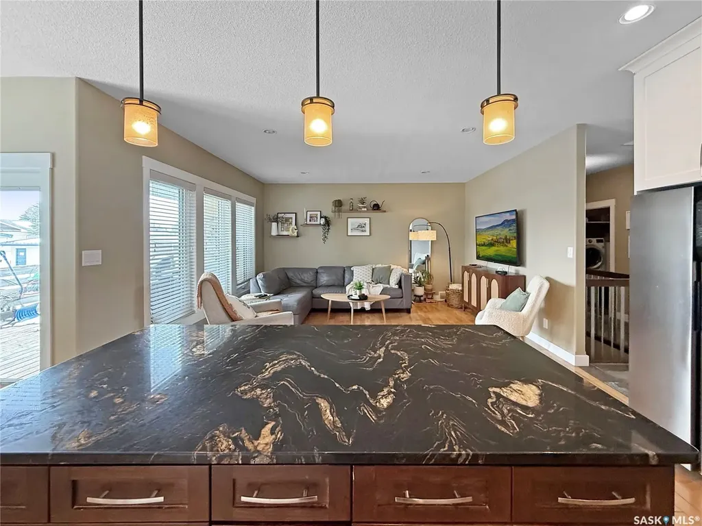 2922 Lakeview Drive Prince Albert SK S6W 0A4