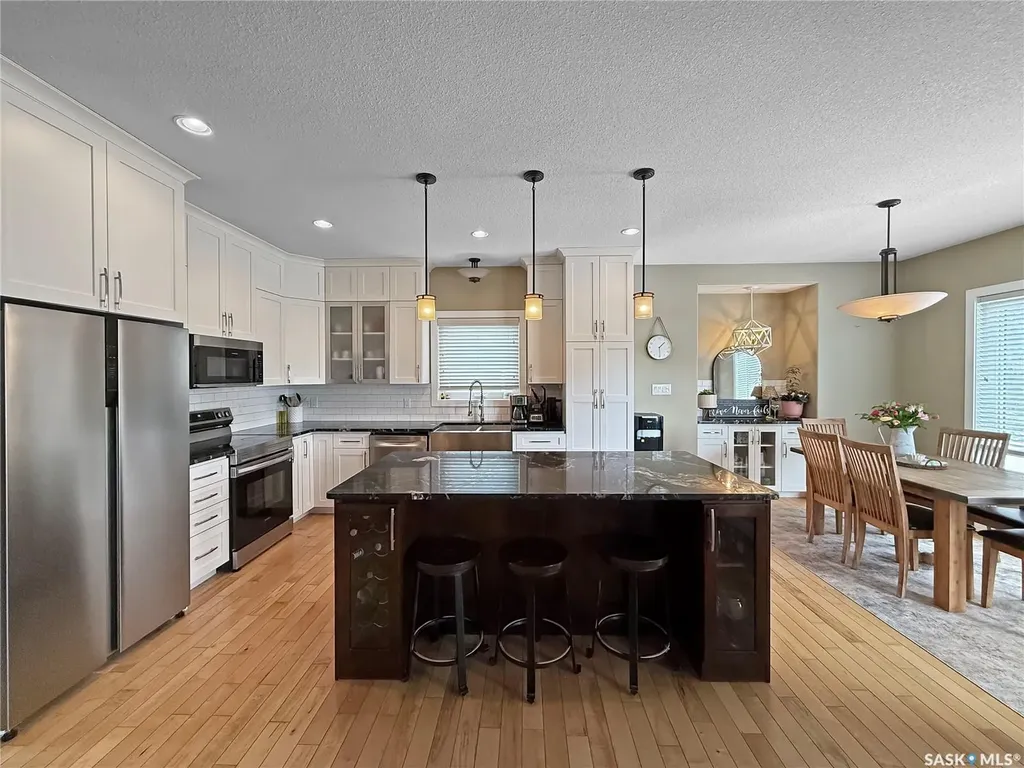 2922 Lakeview Drive Prince Albert SK S6W 0A4