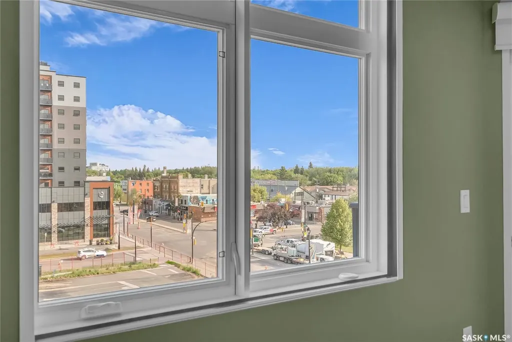 922 Broadway Avenue Saskatoon SK S7N 1B7