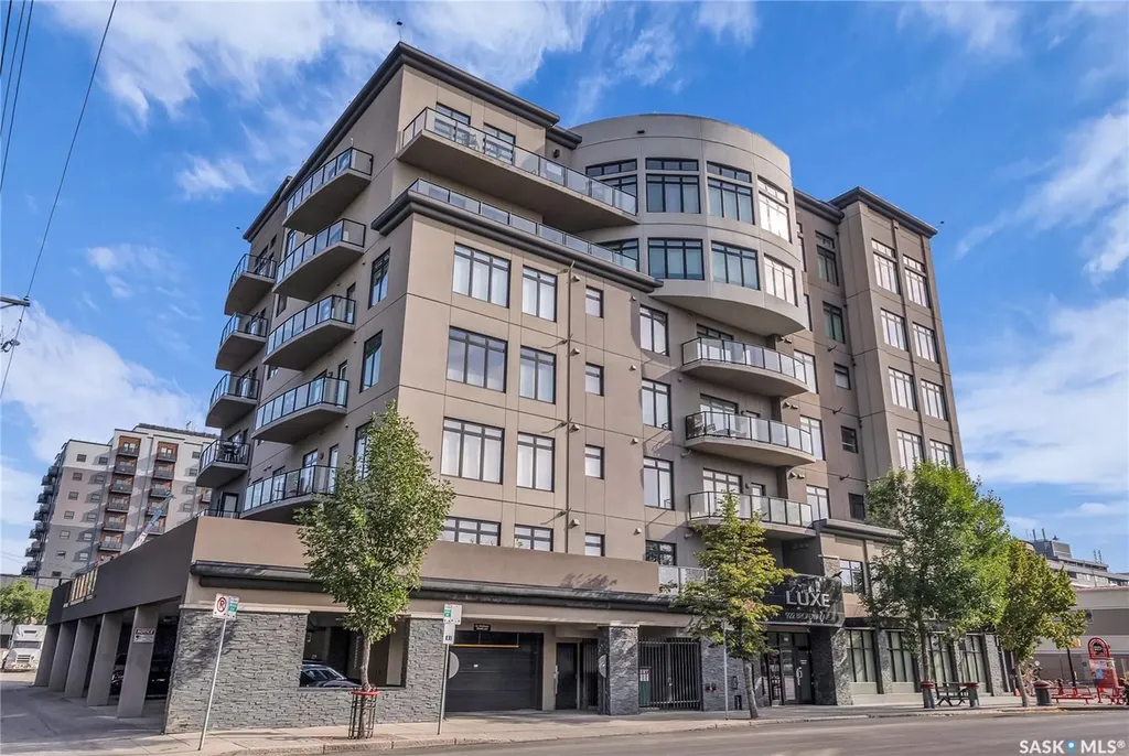922 Broadway Avenue Saskatoon SK S7N 1B7
