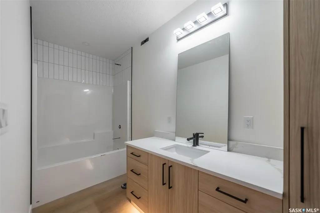 74 Emerald Ridge E White City SK S4L 0A8