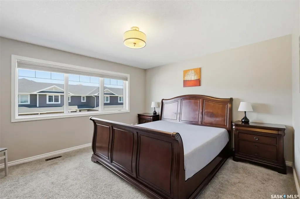 115 Veltkamp Crescent Saskatoon SK S7T 0T7