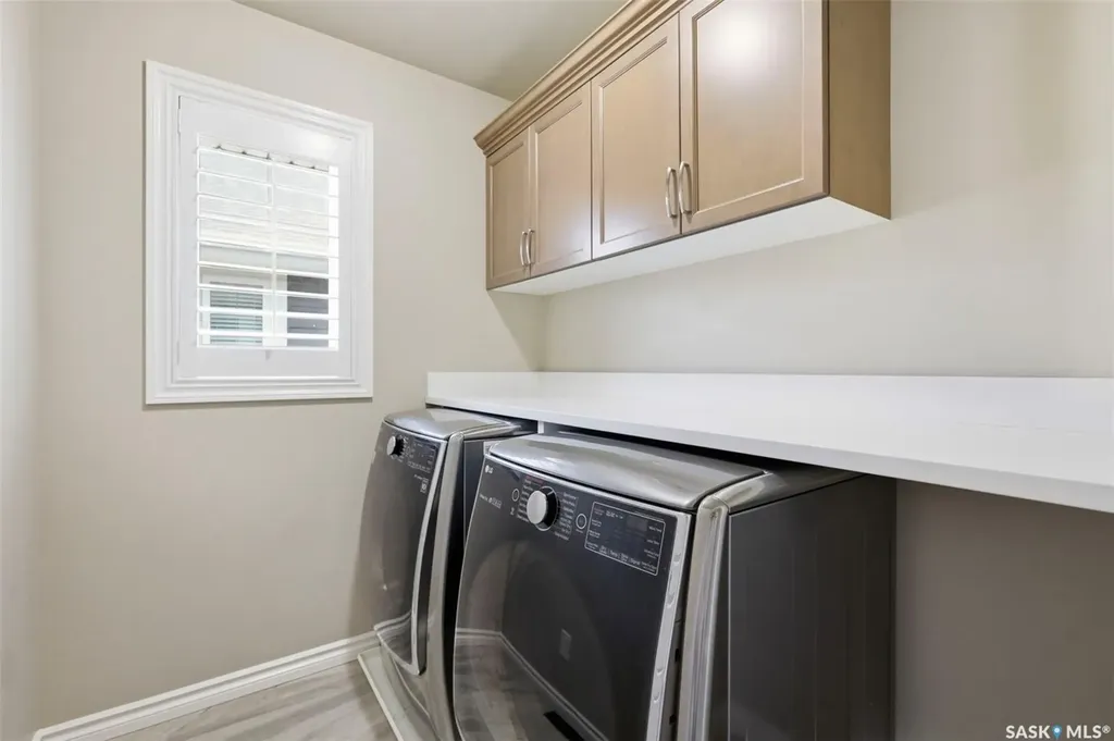 115 Veltkamp Crescent Saskatoon SK S7T 0T7