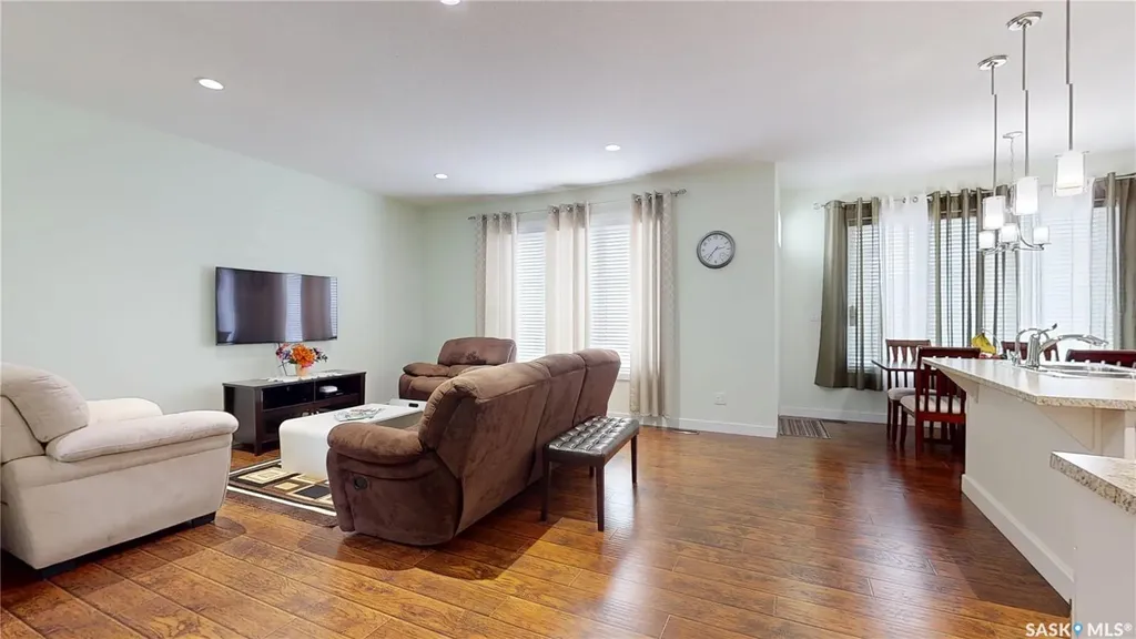 2632 Makowsky Crescent Regina SK S4X 0M8
