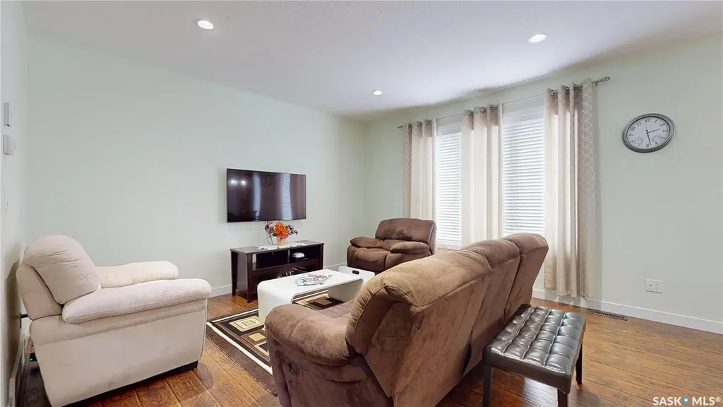 2632 Makowsky Crescent Regina SK S4X 0M8