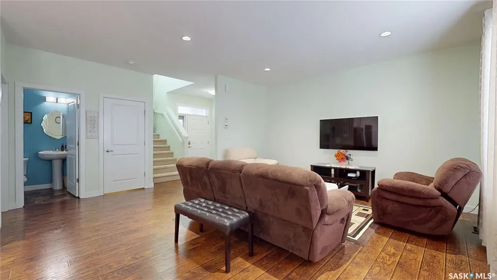 2632 Makowsky Crescent Regina SK S4X 0M8