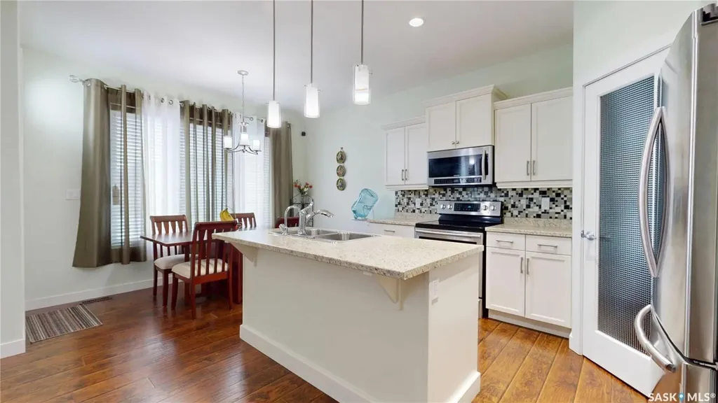 2632 Makowsky Crescent Regina SK S4X 0M8
