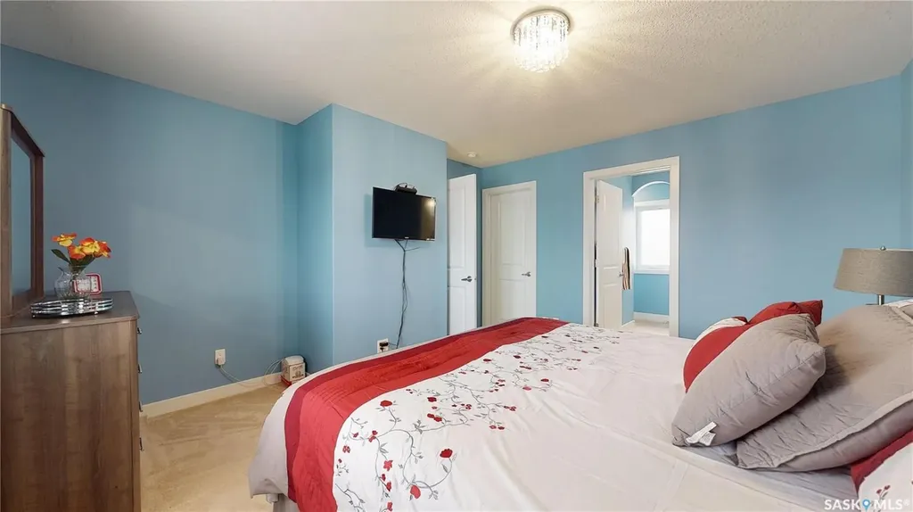 2632 Makowsky Crescent Regina SK S4X 0M8
