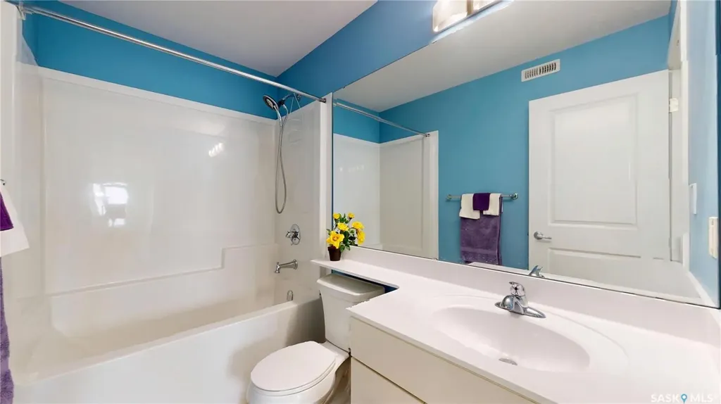 2632 Makowsky Crescent Regina SK S4X 0M8