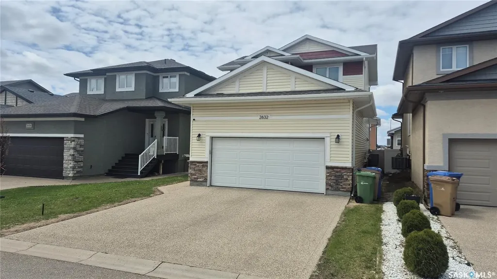 2632 Makowsky Crescent Regina SK S4X 0M8