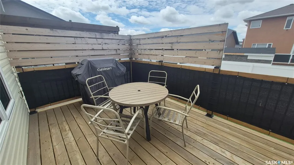 2632 Makowsky Crescent Regina SK S4X 0M8