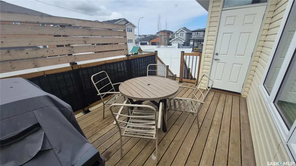 2632 Makowsky Crescent Regina SK S4X 0M8