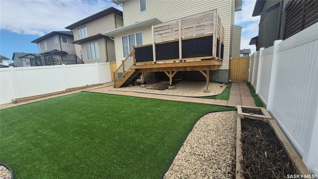 2632 Makowsky Crescent Regina SK S4X 0M8