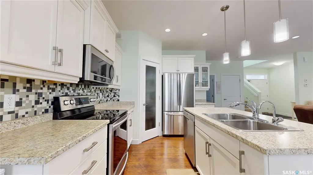 2632 Makowsky Crescent Regina SK S4X 0M8