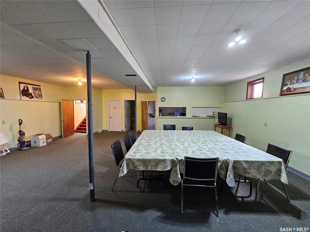 301 5th Avenue E Unity SK S0K 4L0