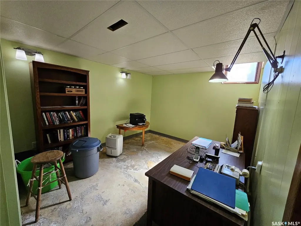 301 5th Avenue E Unity SK S0K 4L0