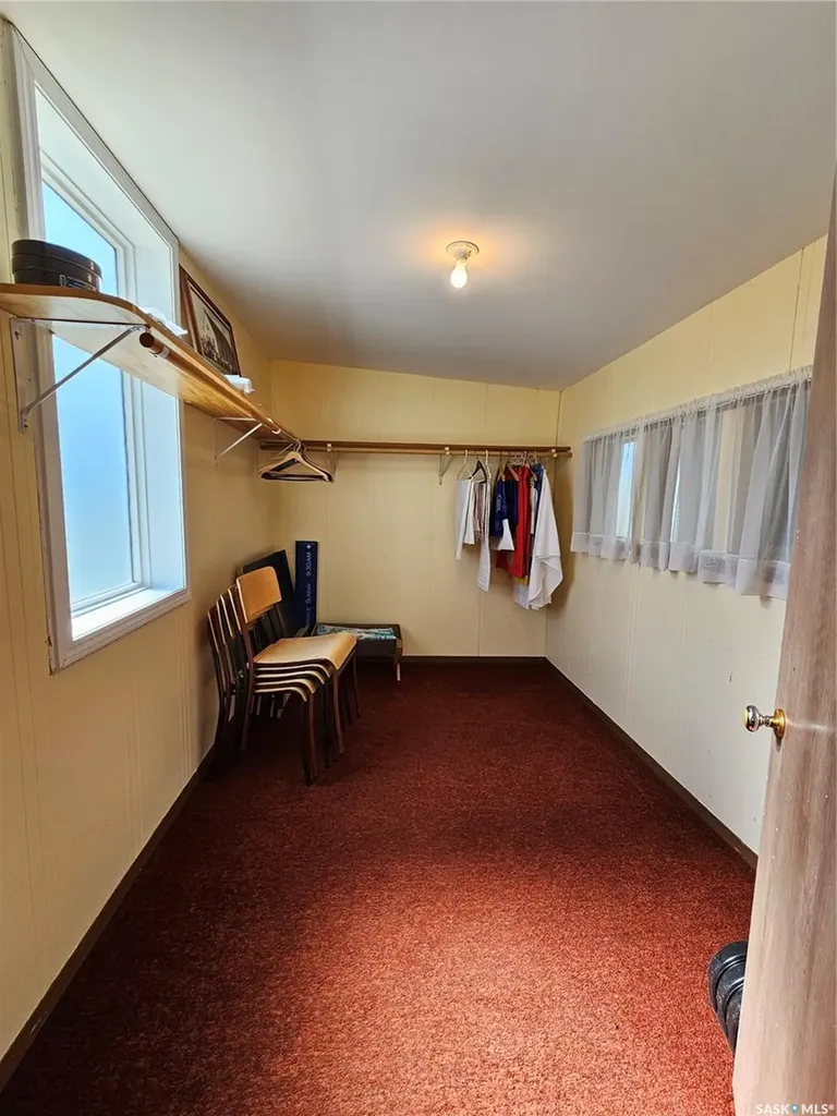 301 5th Avenue E Unity SK S0K 4L0