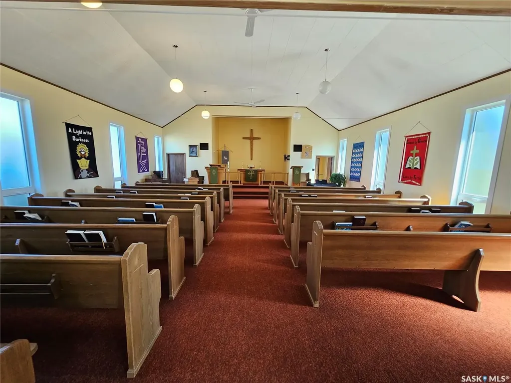 301 5th Avenue E Unity SK S0K 4L0