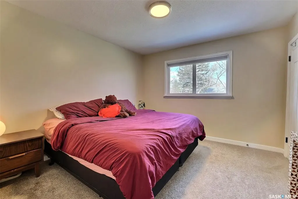 617 Mullin Avenue E Regina SK S4N 1E1