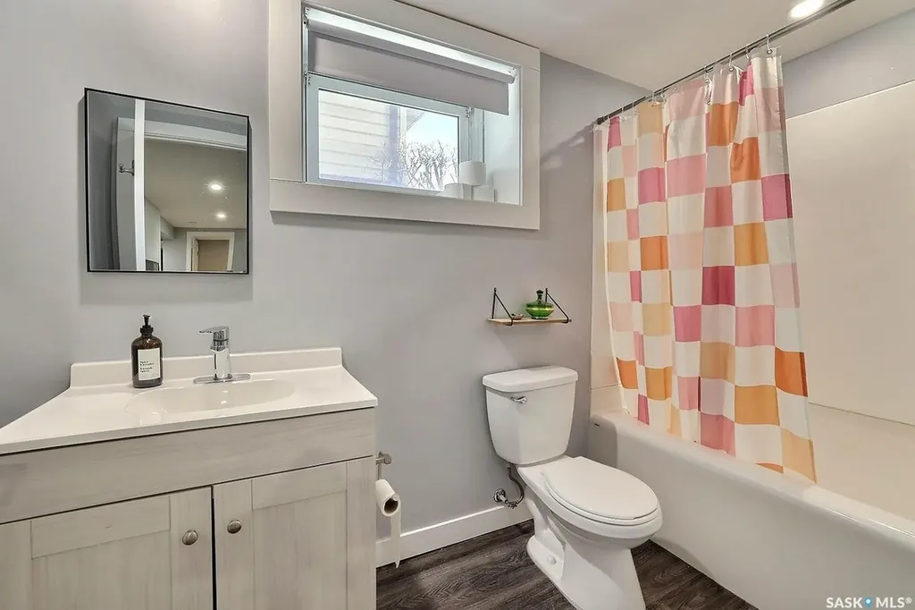 617 Mullin Avenue E Regina SK S4N 1E1