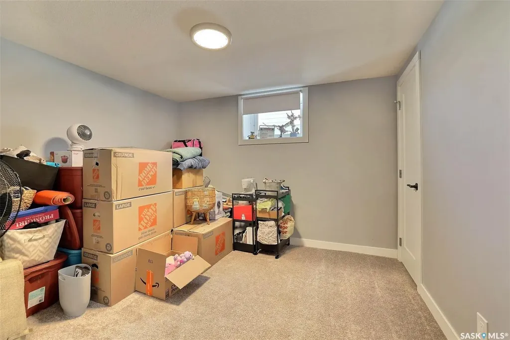 617 Mullin Avenue E Regina SK S4N 1E1