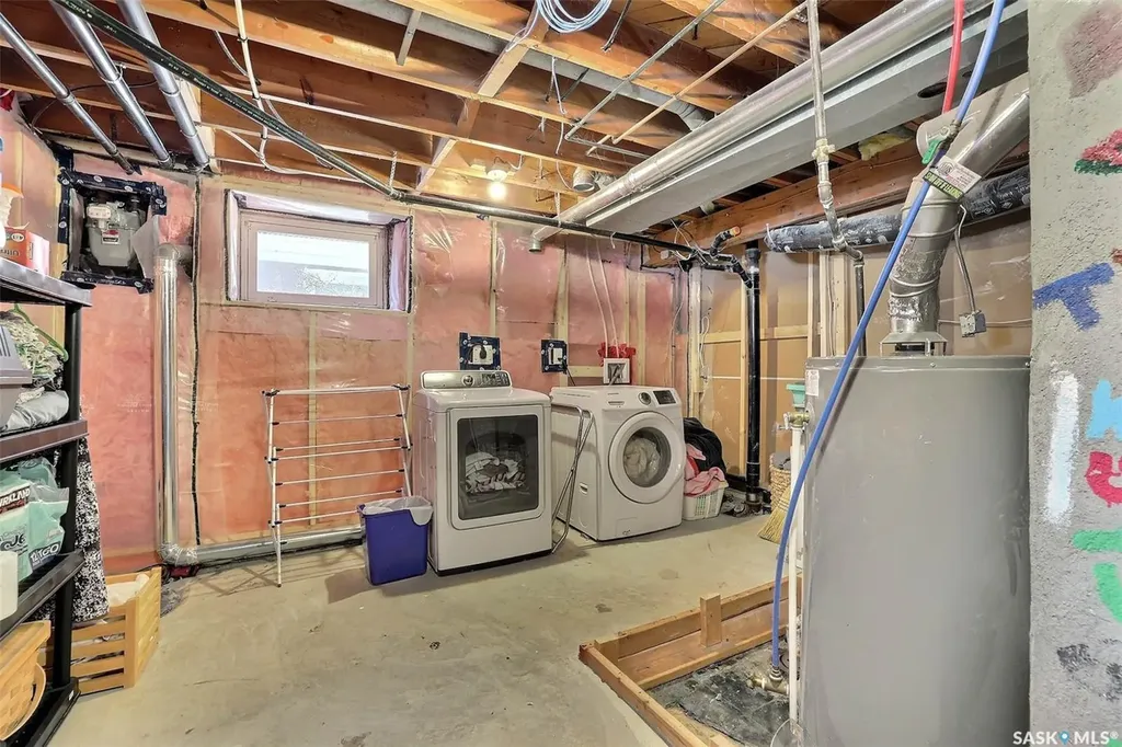 617 Mullin Avenue E Regina SK S4N 1E1