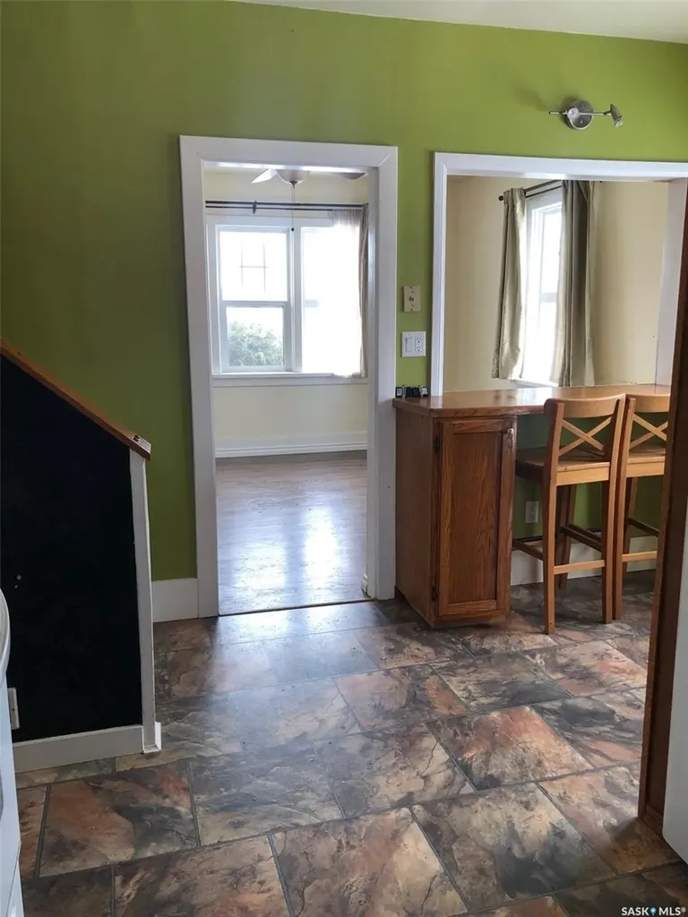 220 Eighth Avenue E Canora SK S0A 0L0