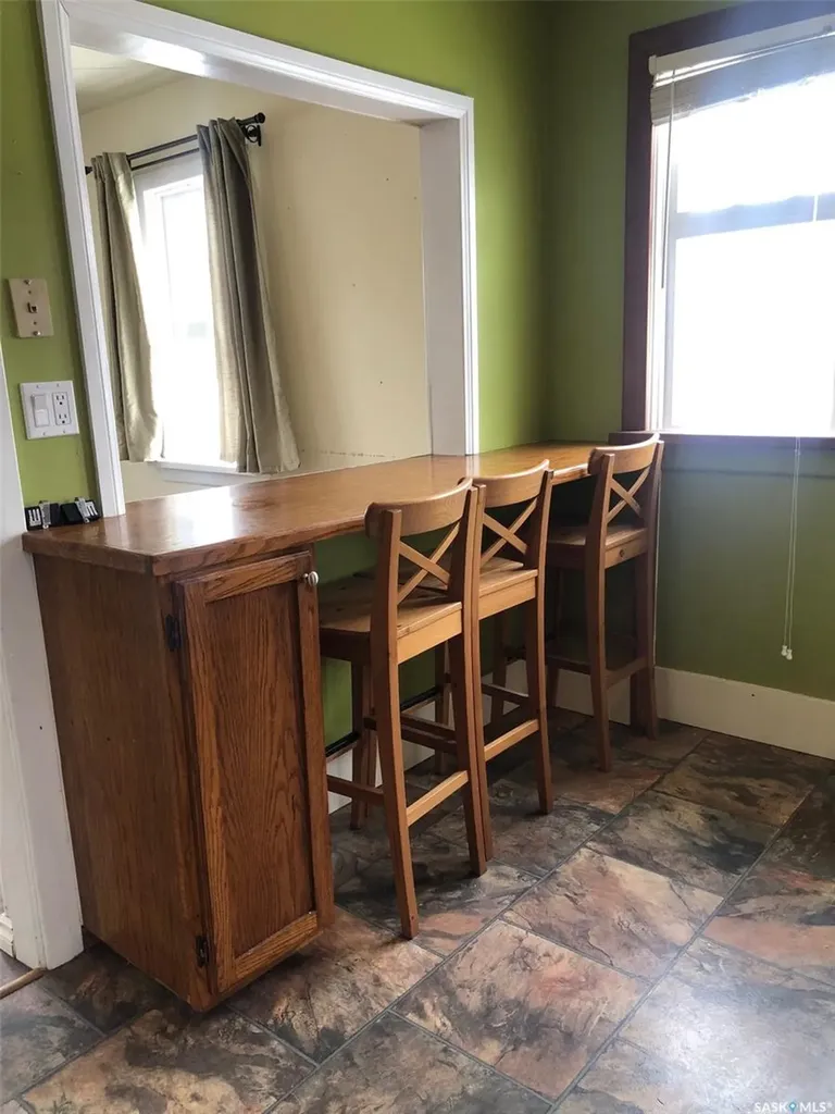 220 Eighth Avenue E Canora SK S0A 0L0