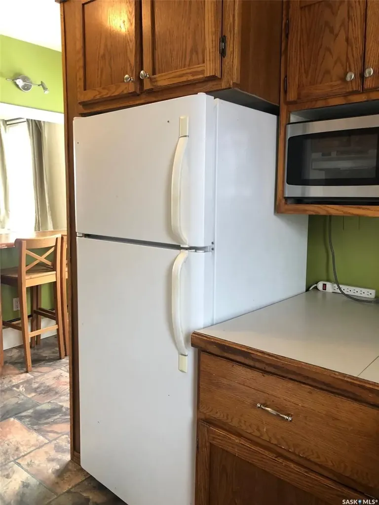220 Eighth Avenue E Canora SK S0A 0L0