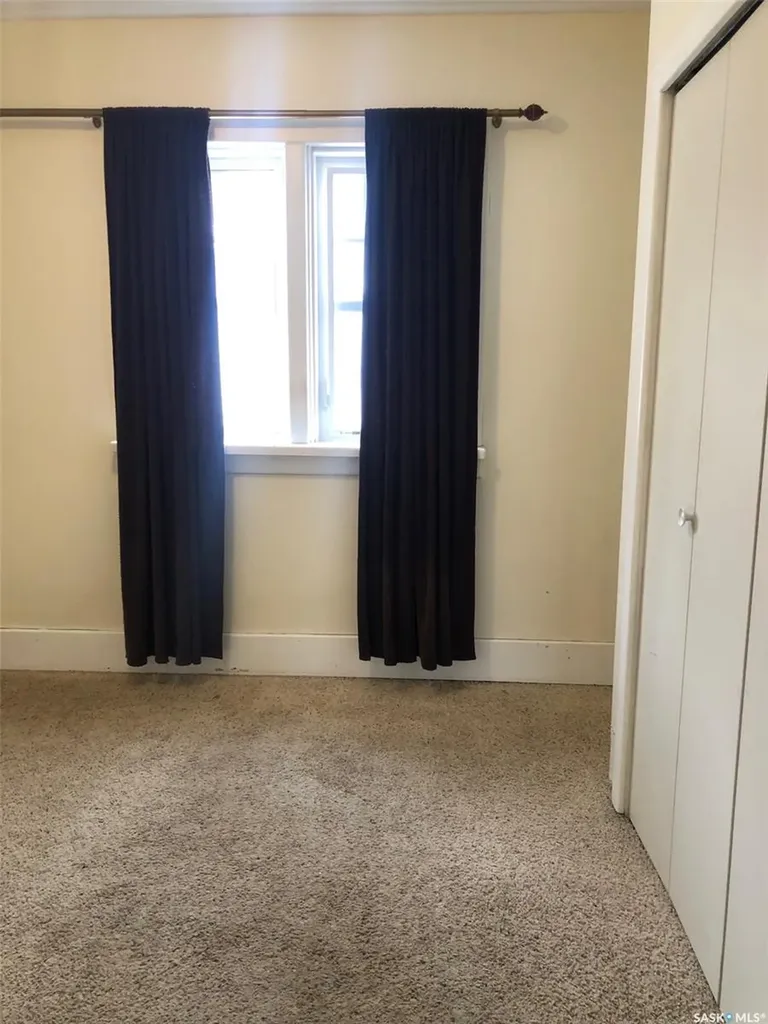 220 Eighth Avenue E Canora SK S0A 0L0