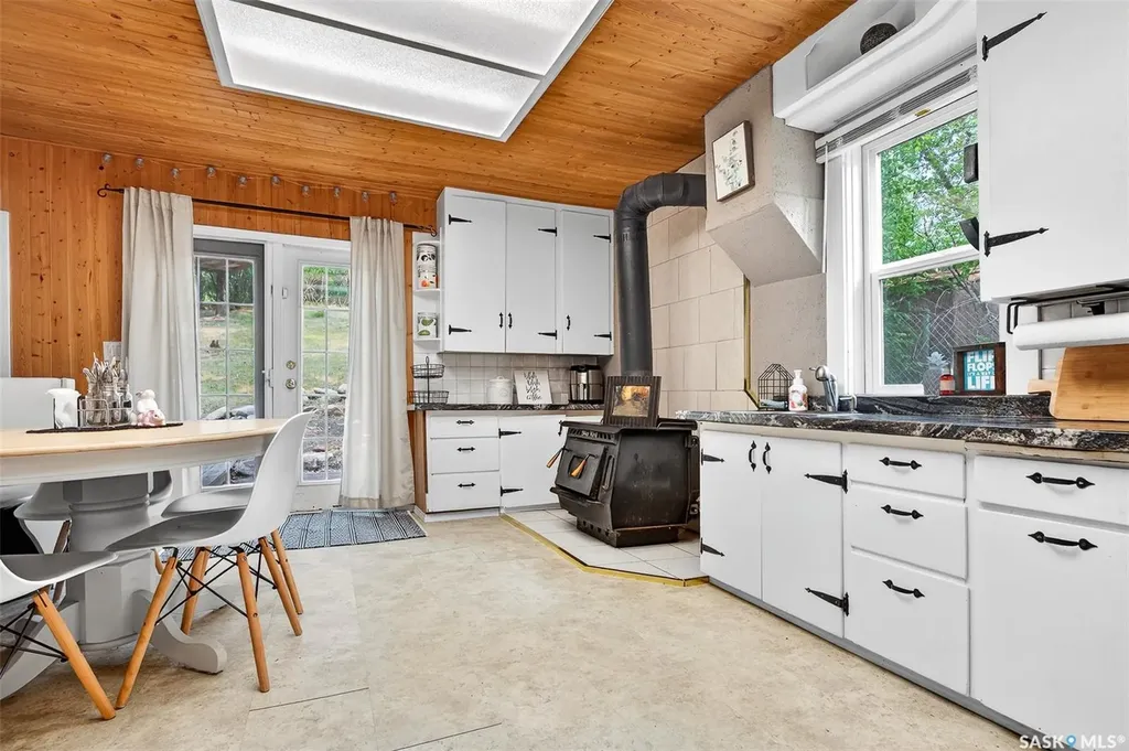 3 Elliott Drive Sun Valley SK S6H 7W6