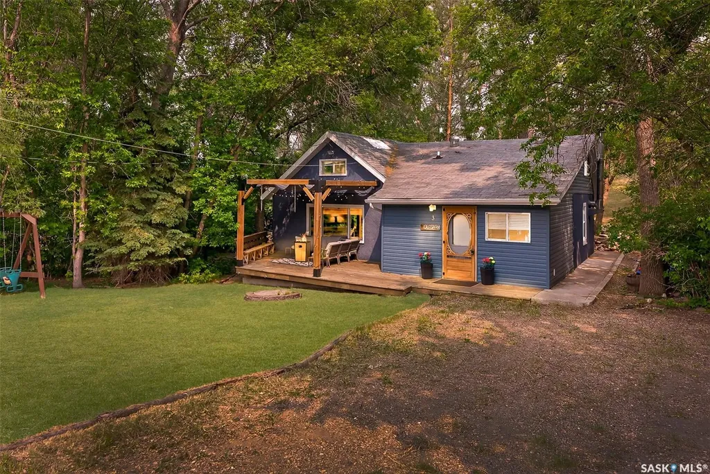 3 Elliott Drive Sun Valley SK S6H 7W6