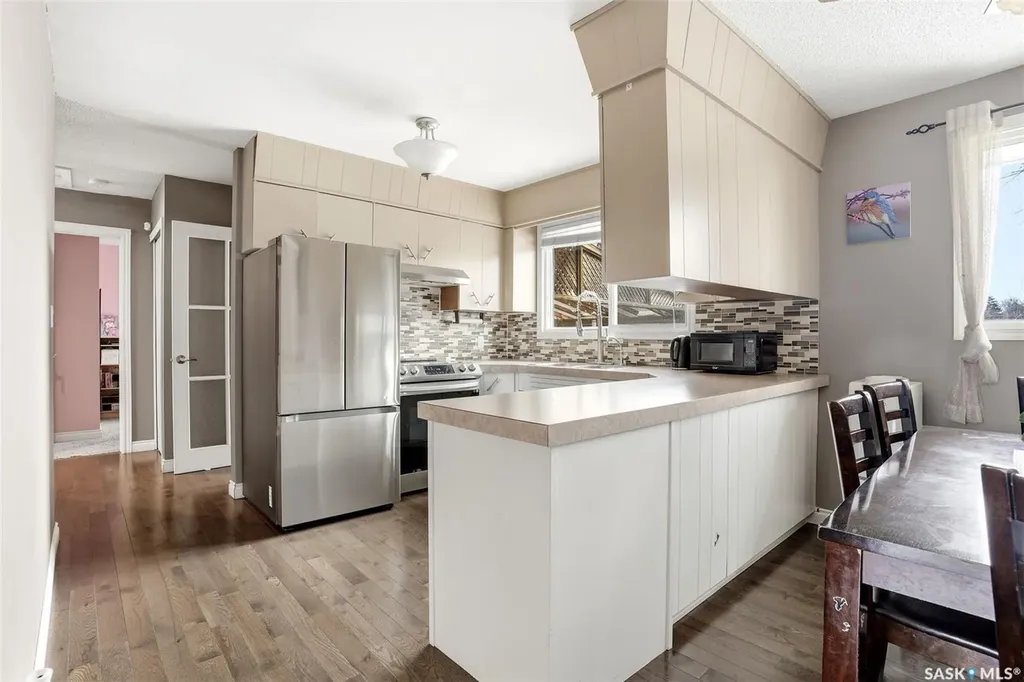 75 Rothwell Crescent Regina SK S4N 1R5