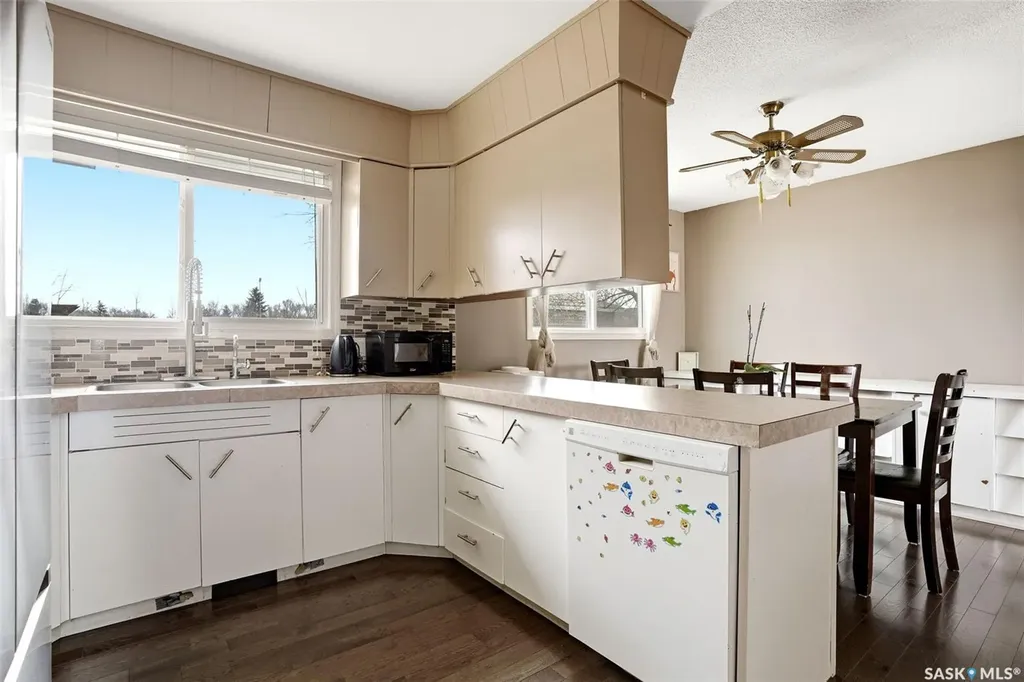 75 Rothwell Crescent Regina SK S4N 1R5