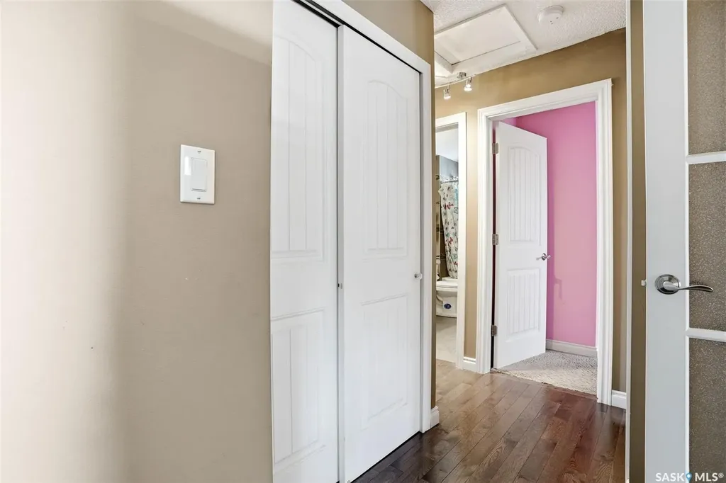 75 Rothwell Crescent Regina SK S4N 1R5