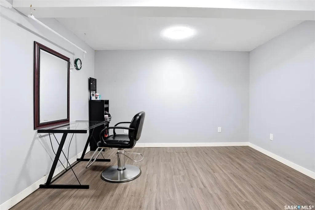 75 Rothwell Crescent Regina SK S4N 1R5