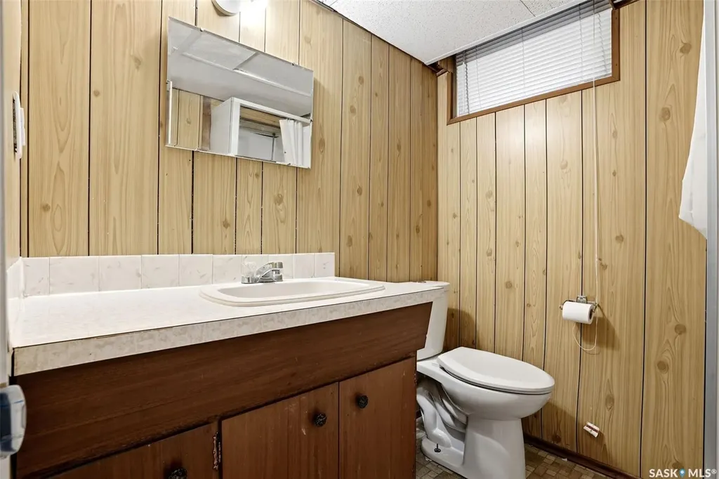 75 Rothwell Crescent Regina SK S4N 1R5