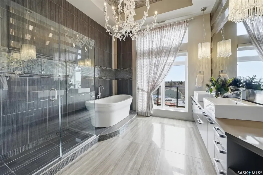 922 Broadway Avenue Saskatoon SK S7N 1B7