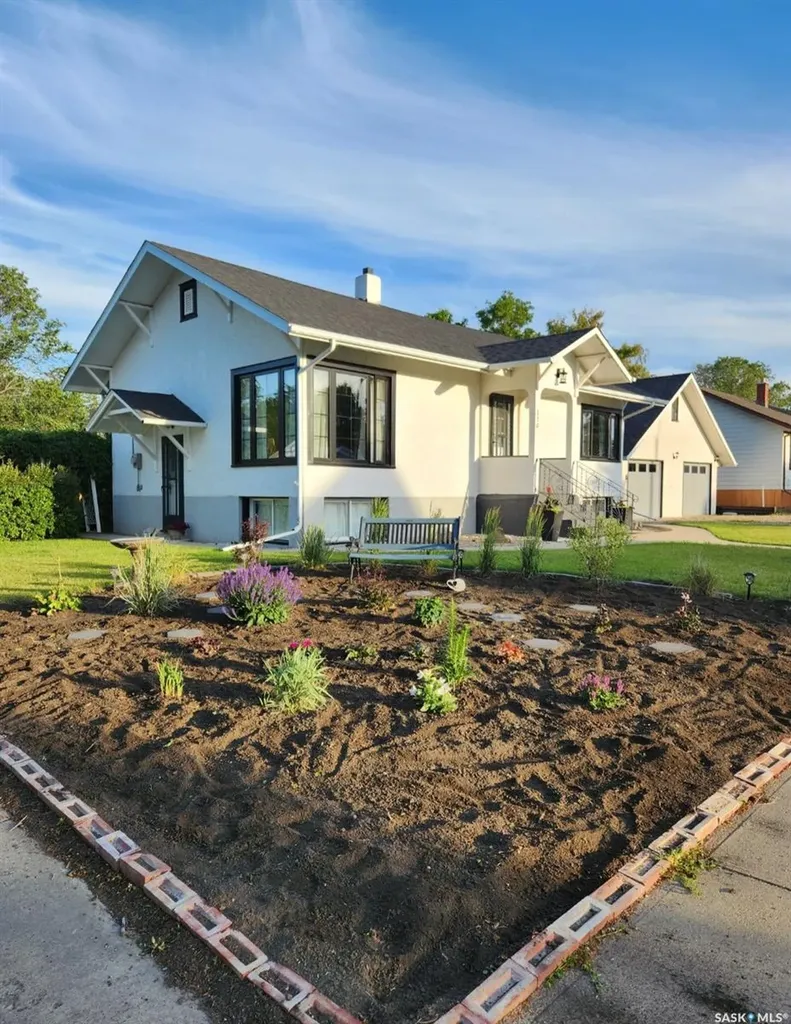 220 Souris Street Yellow Grass SK S0G 5J0