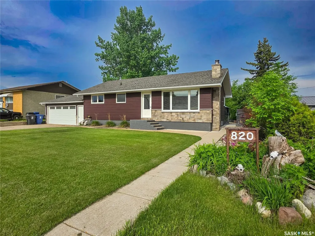 820 Scotia Street Melville SK S0A 2P0